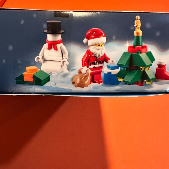 Lego City Advent Calendar 60201 - Picture 10 of 14